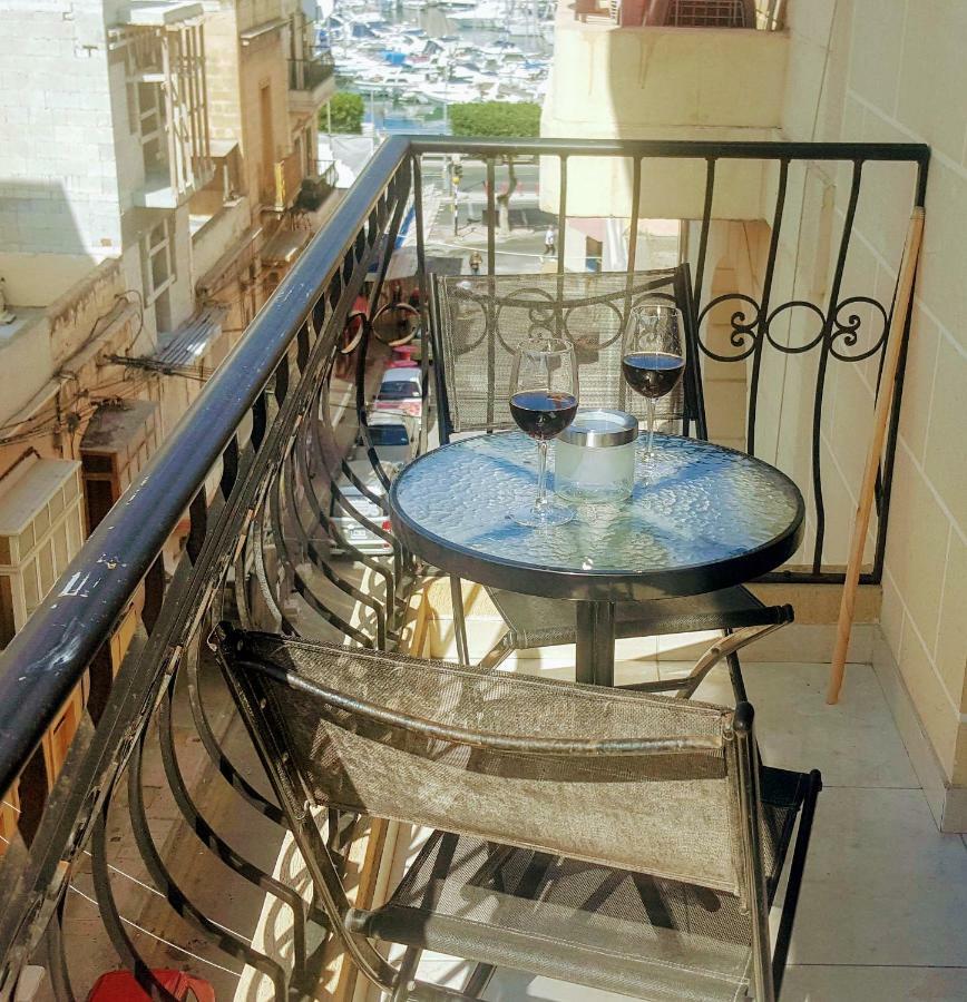 Gianni Holiday Home Pietà المظهر الخارجي الصورة