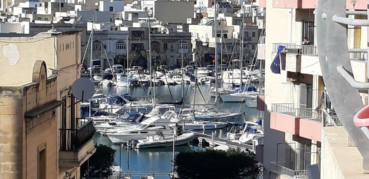 Gianni Holiday Home Pietà المظهر الخارجي الصورة